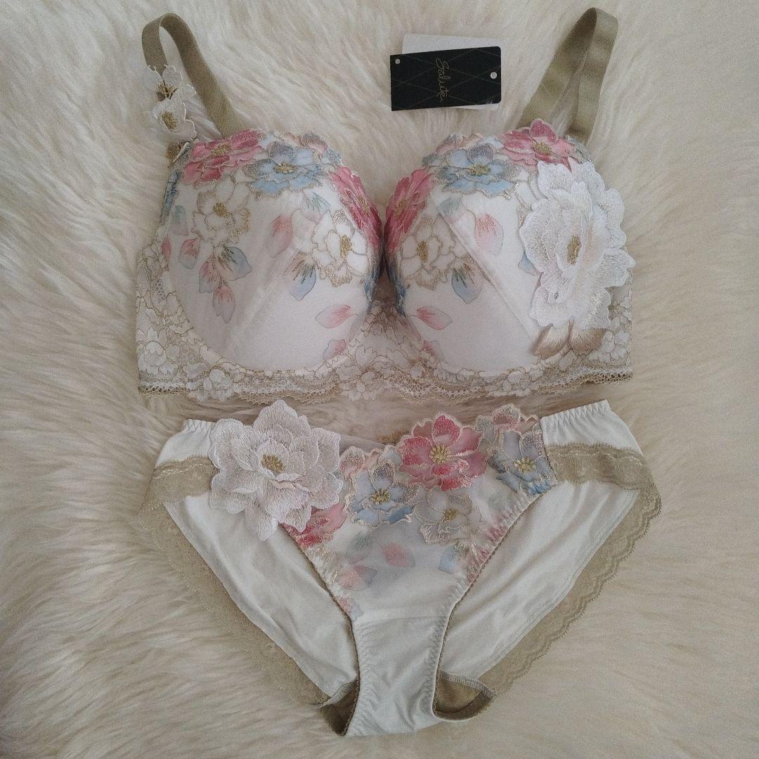 salute　サルート　03G 03グループ　G80 セット IV P-UP