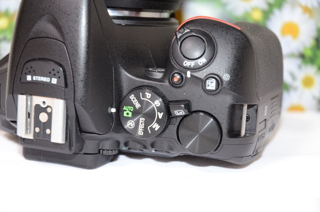 美品❤ニコン❤Nikon D5600❤超高性能❤タッチ操作＆Bluetooth❤