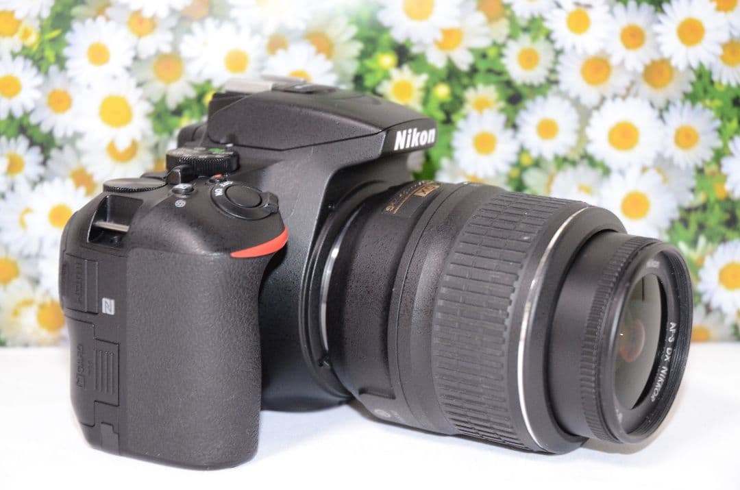 美品❤ニコン❤Nikon D5600❤超高性能❤タッチ操作＆Bluetooth❤
