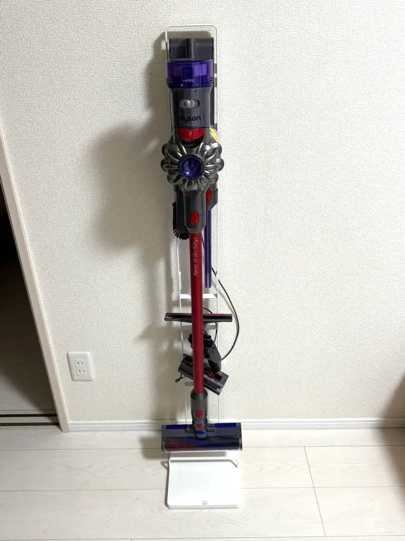 ダイソン Dyson V8 Slim Fluffy SV10KSLM 台座付き