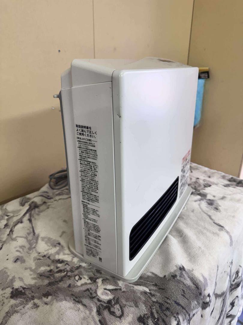 Rinnai 都市ガス用ガスファンヒーター RC-Y2402PE 2022年製