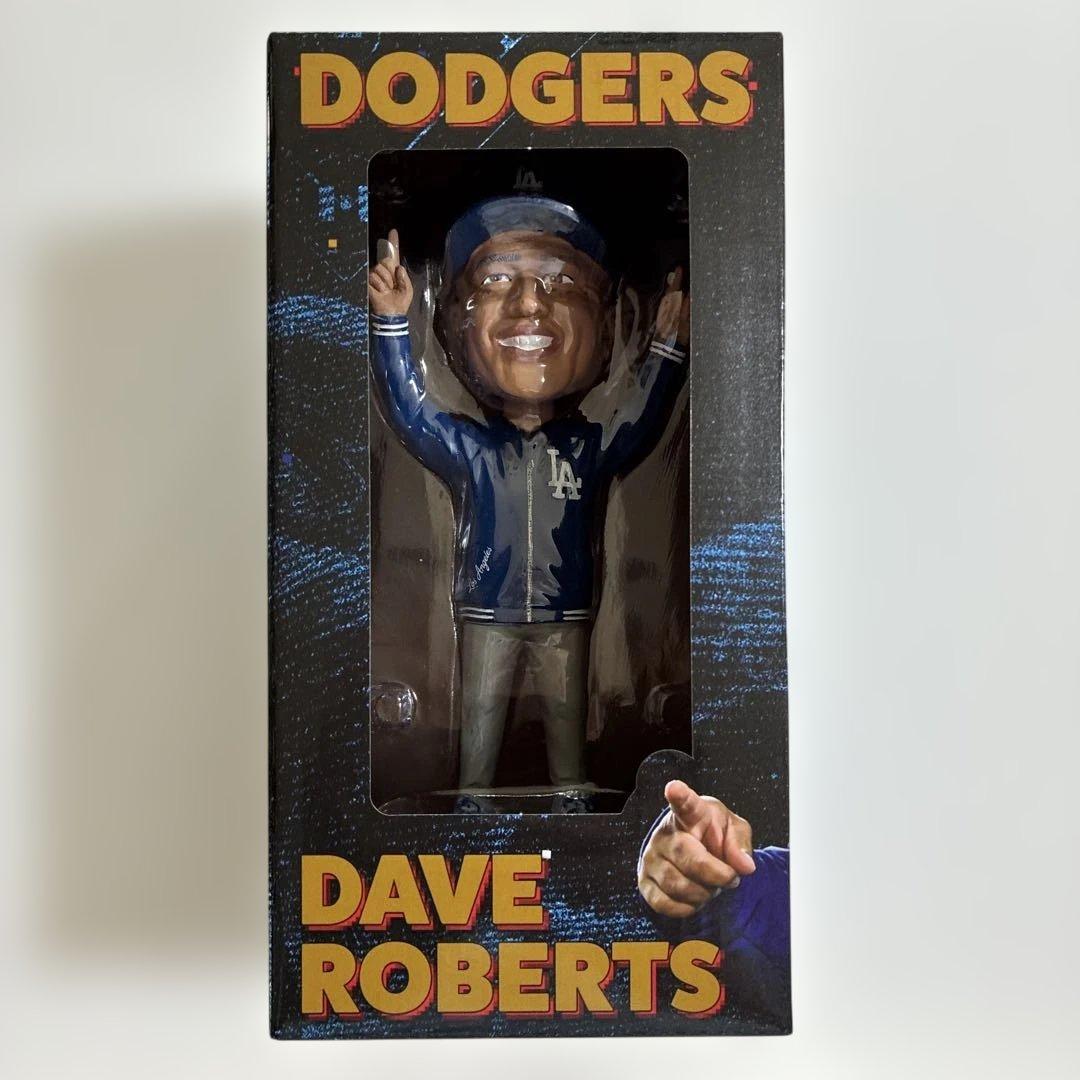 ドジャース Dave Roberts デイブ・ロバーツ監 ボブルヘッド未開