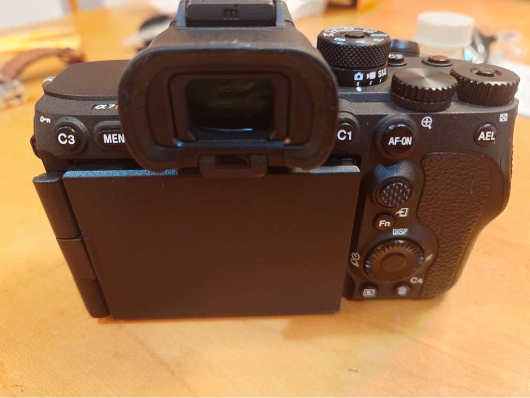【中古】美品！SONY α7R V ミラーレス一眼 本体と付属品