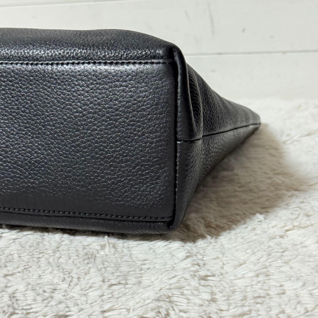 クラッチバッグのみ