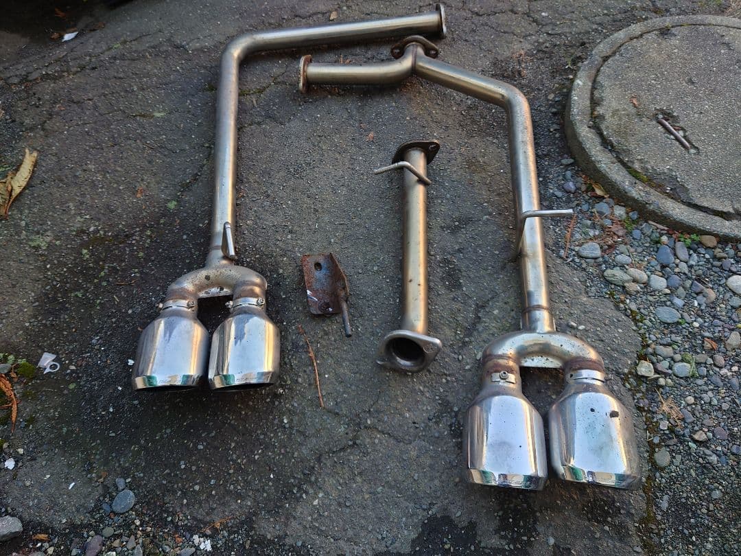 シルクブレイズ　SILKBLAZE　プレミアムサウンドマフラー　アルファード