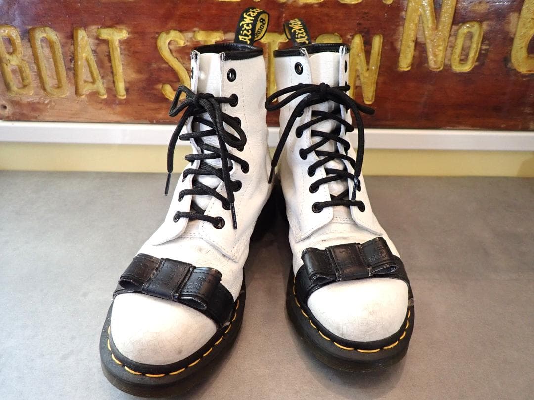 Dr. Martens ホワイト ブラック ワークブーツ 8ホール 24㎝