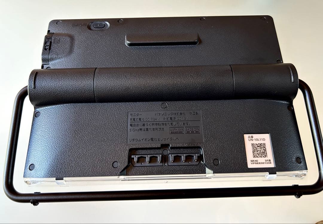 ほぼ新品 Panasonic UN-10L11-Kポータブル 防水 テレビ