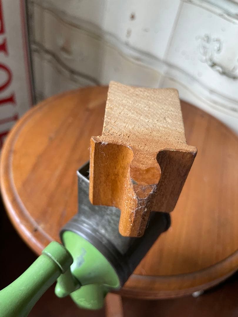 イギリス　アンティーク　チーズ　グレーター　削り　グラインダー　Tala社