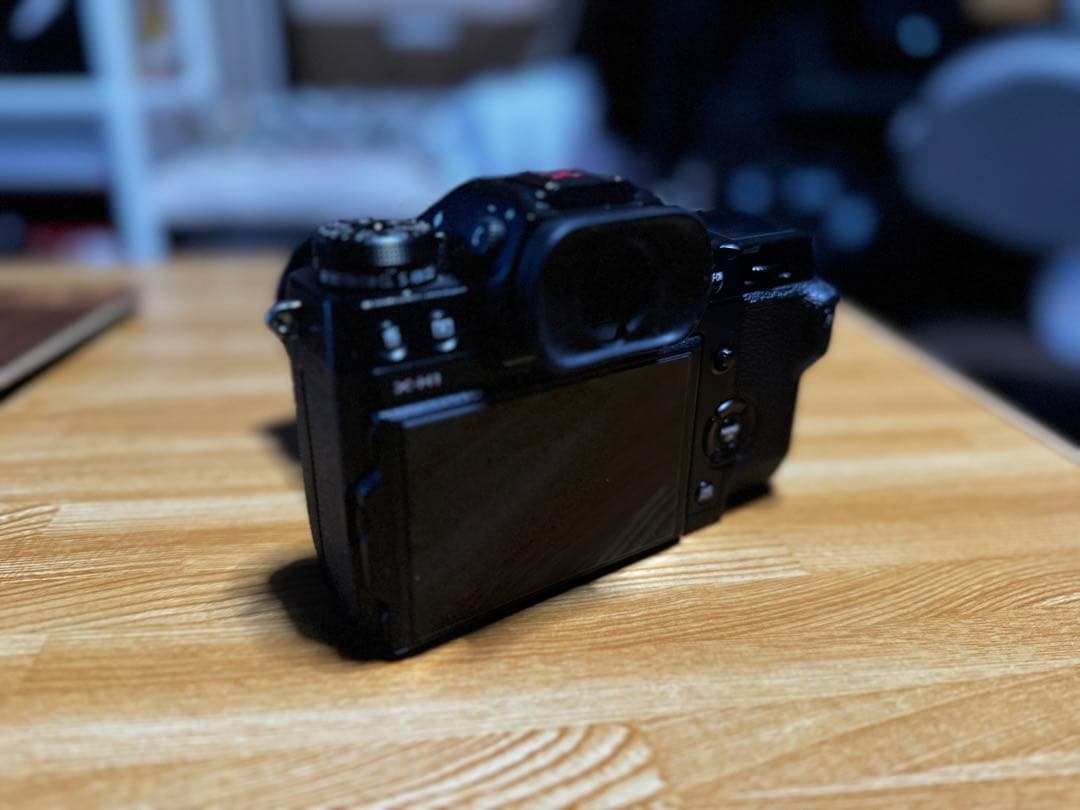Fujifilm X-H1 付属品　レンズ XC16-50mm
