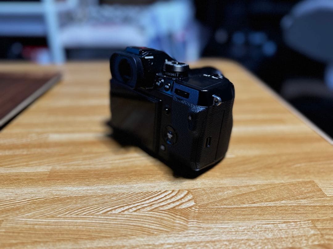 Fujifilm X-H1 付属品　レンズ XC16-50mm