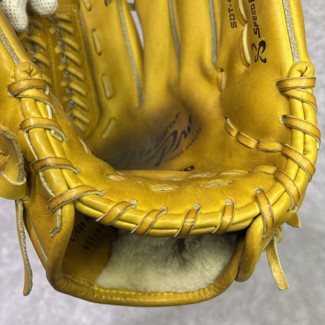 Mizuno Pro ミズノプロ 軟式グローブ 一般用　内野手　刺繍入り