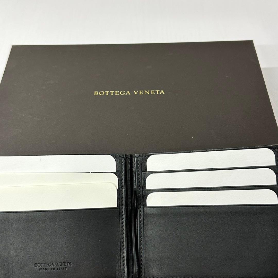 新品同様‼️ 現行　ボッテガヴェネタ　財布　折り財布　マネークリップ　イントレチャ