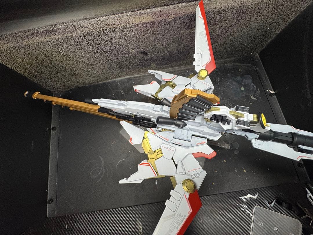 かわの　HGCE ディスティニーガンダム　ゼウスシルエット　塗装完成品