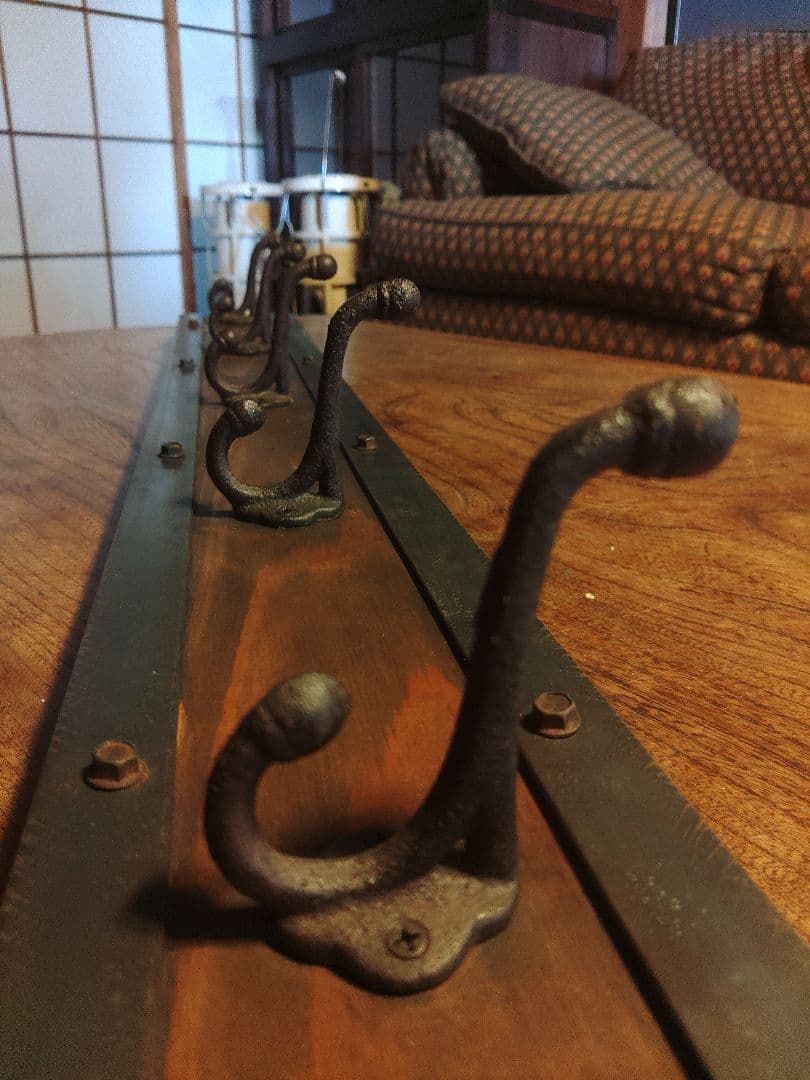 希少　ウォールフック ５フック 木製 金属製　アイアン　インダストリアル