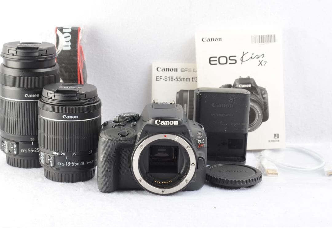 ■ 美品 ■ キヤノン　Canon kiss x7 ダブルズームキット