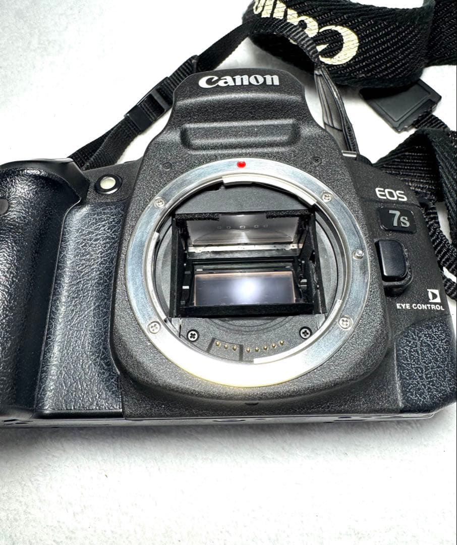フィルムカメラ Canon EOS 7s #B14