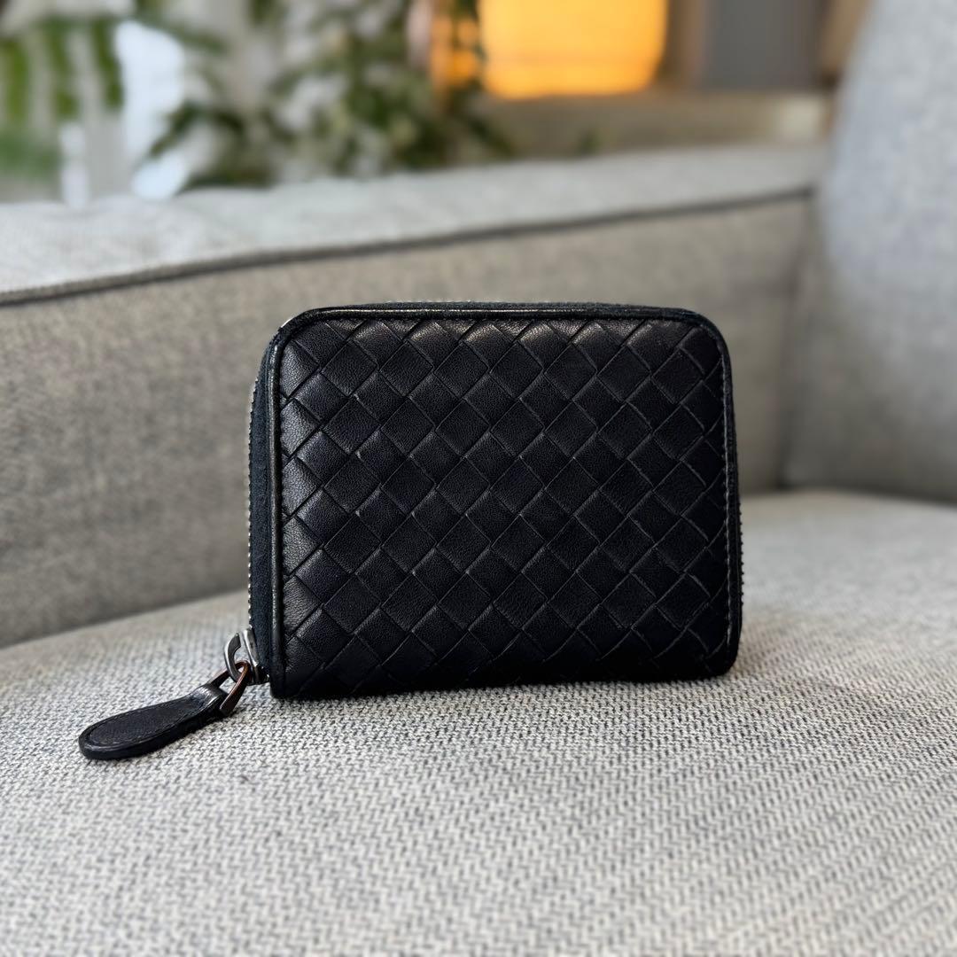 ボッテガ ヴェネタ イントレチャート ラウンドファスナー ケース