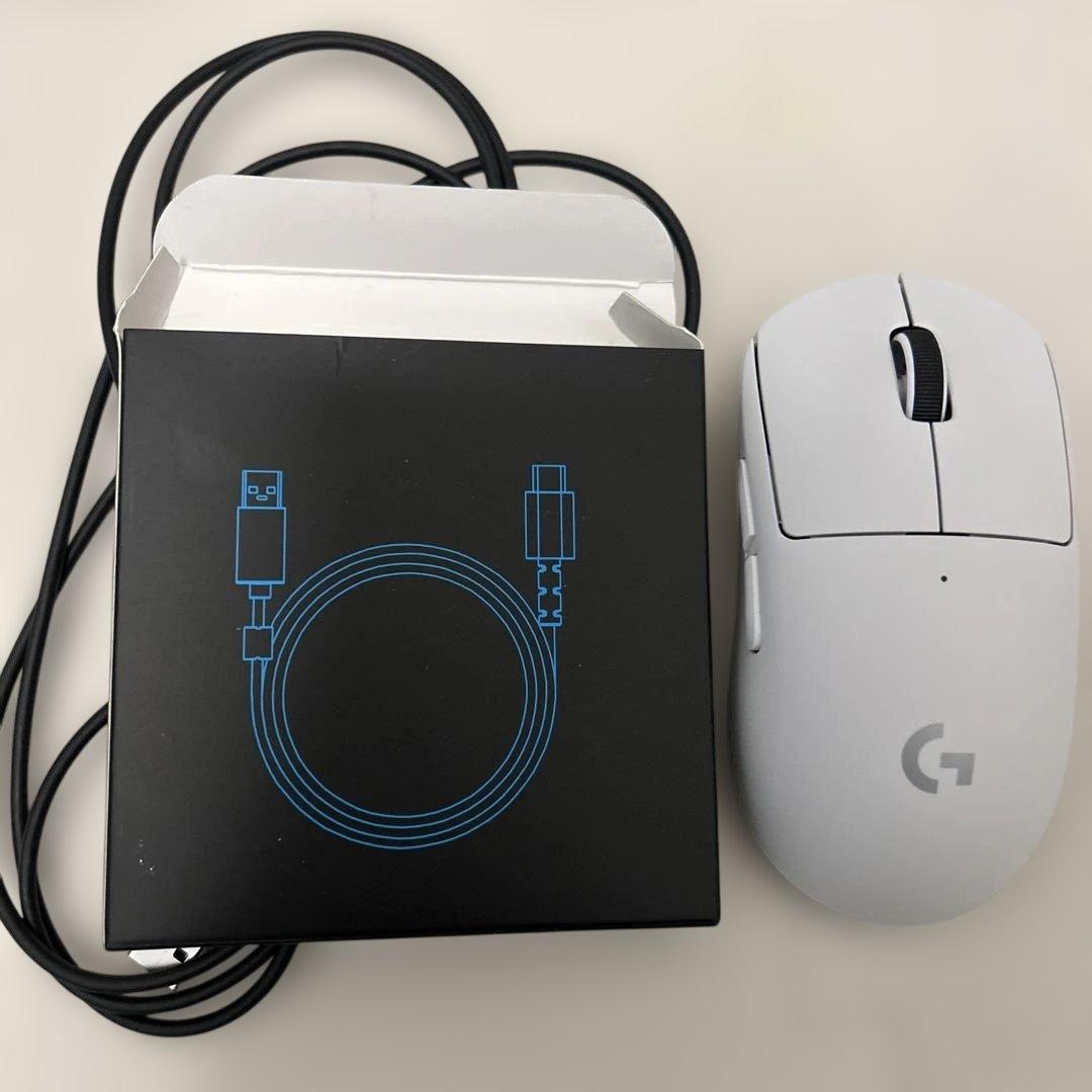 ほぼ新品 Logicool G PRO X SUPERLIGHT 2 ホワイト