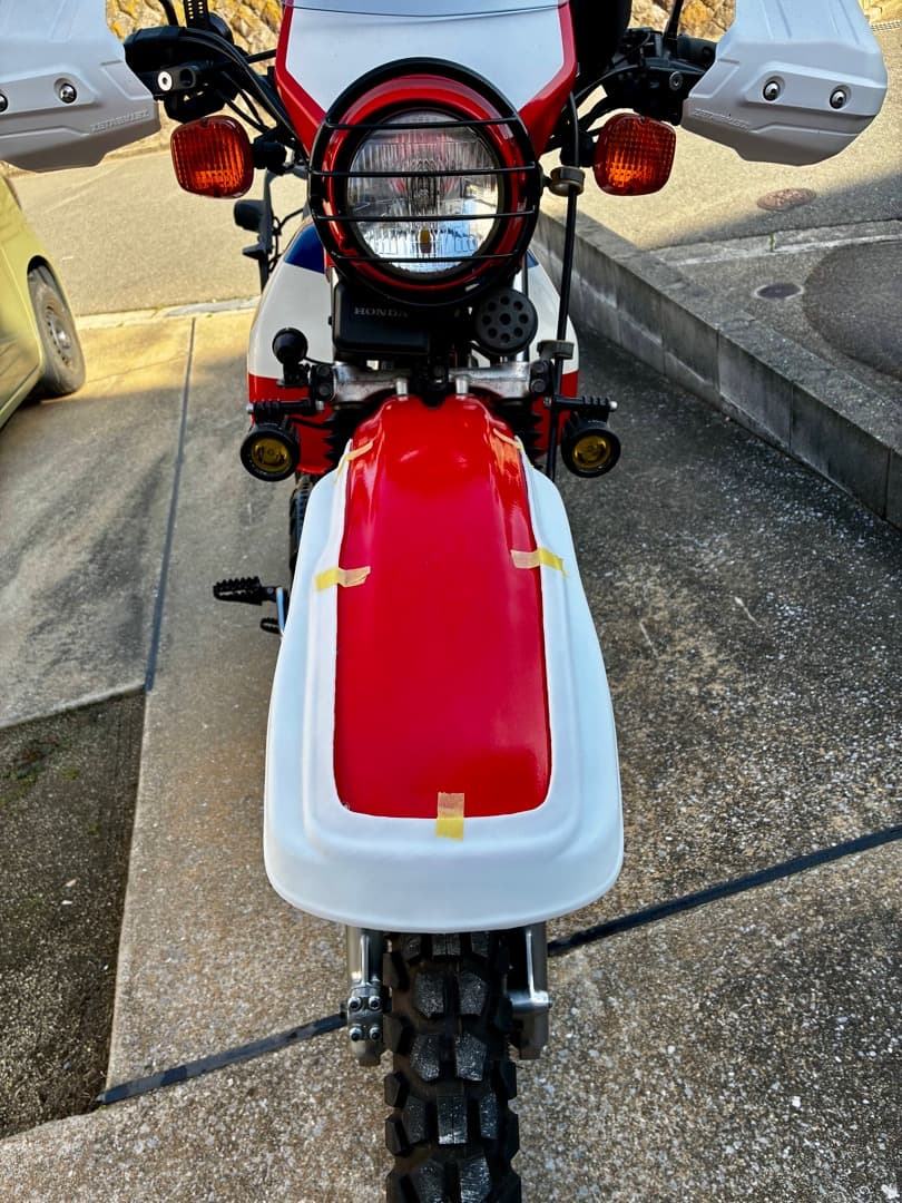 新品・絶版再現】Honda XL250R パリダカ フロントオーバーフェンダー