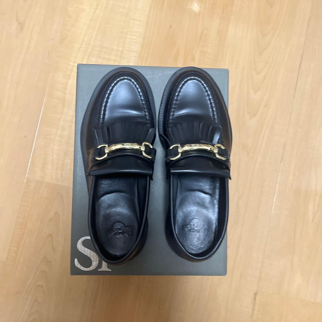 Dr.Martin ADRIAN SNAFFLE フリンジ付き黒ローファー
