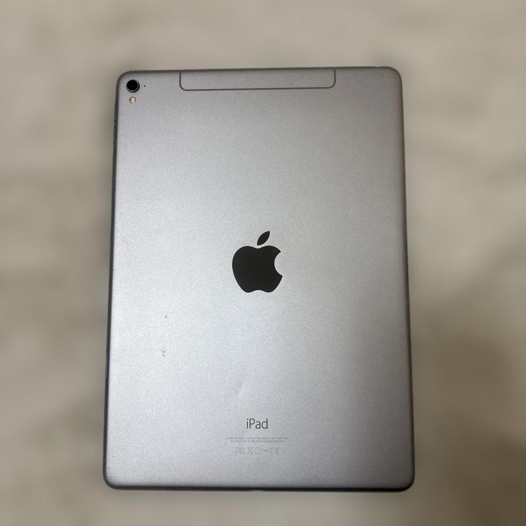 iPad Proシルバー 本体(ジャンク品)