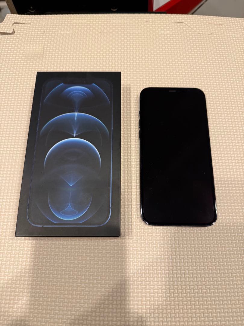 W*n様 Apple iPhone 12 Pro Max バッテリー96% 箱あ