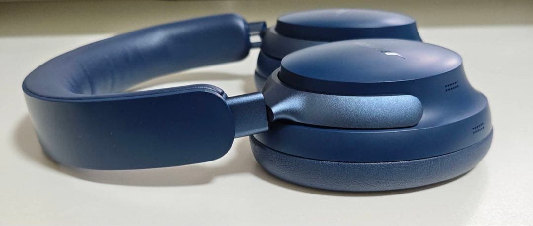 【美品】 BOSE QuietComfort Ultra ワイヤレスヘッドホン