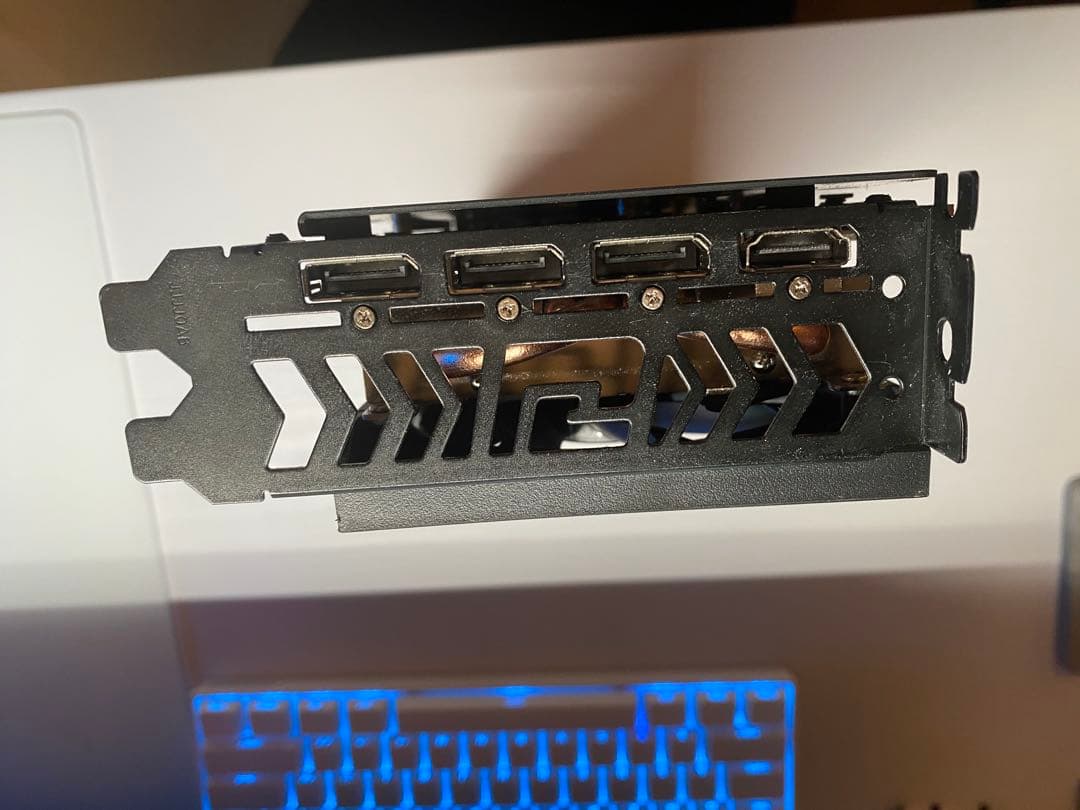 玄人志向 Radeon RX7800XT 16GB