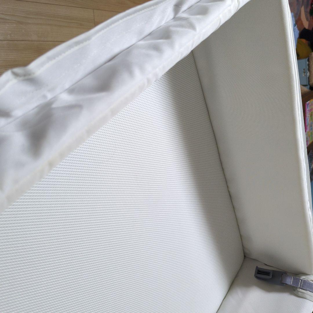 極美品　アップリカ　ベビーベッド ココネルエアー 　グレーベア