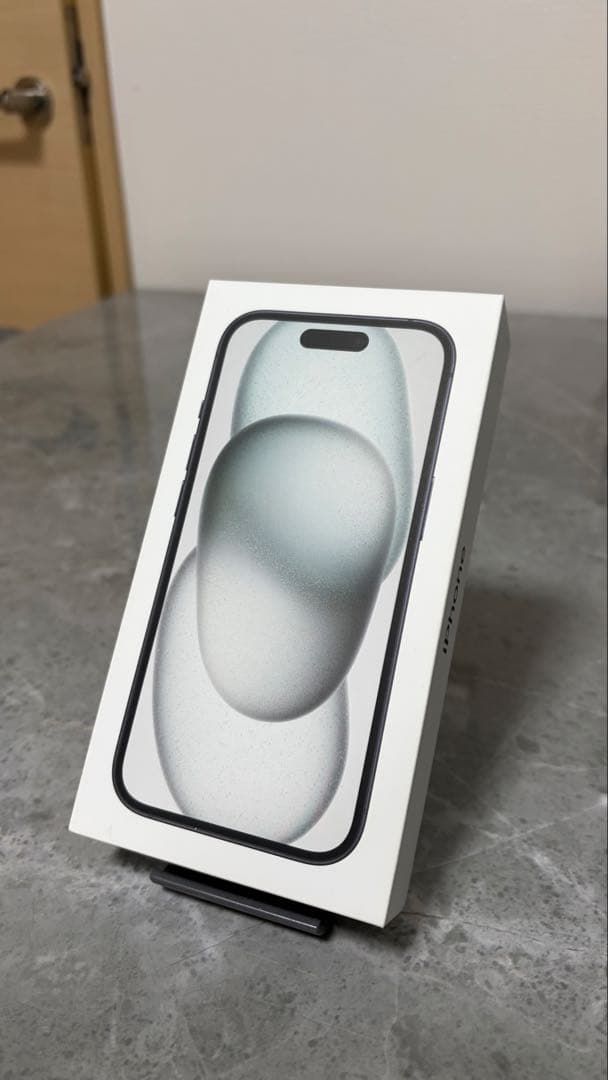 iPhone15 128GB SIMフリー　ブラック　割れなし