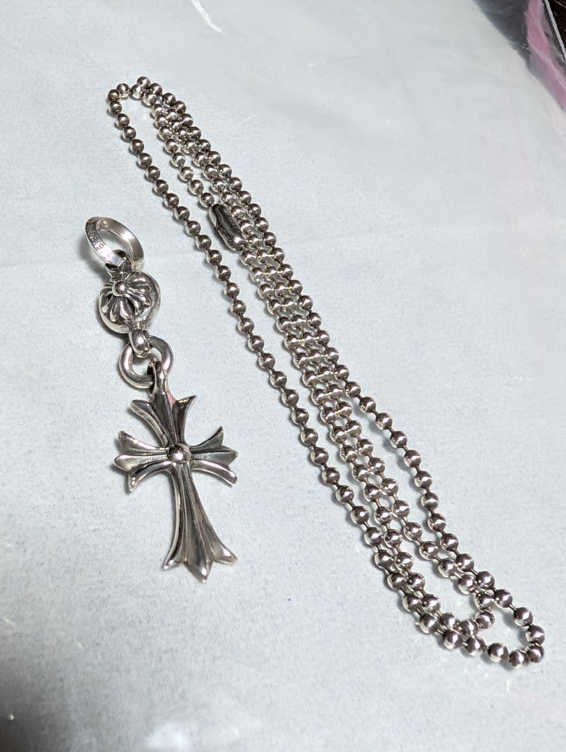 クロムハーツ 1ボールタイニーCHクロスチャーム Chrome Hearts