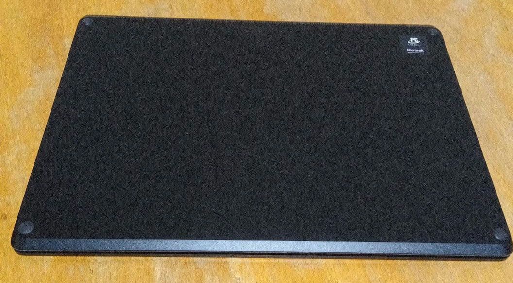 Microsoft Surface Laptop2 ブラック