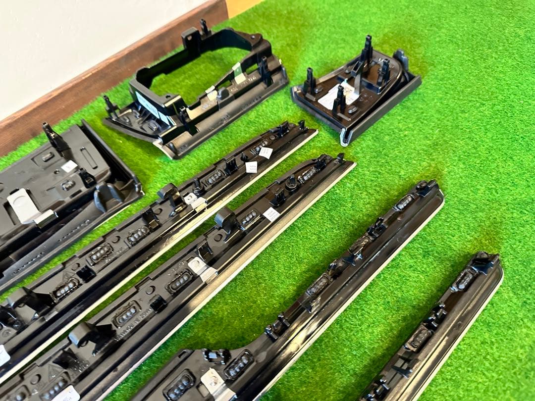 ★無傷美品★マカンIII 用インテリアパネル7点セット★