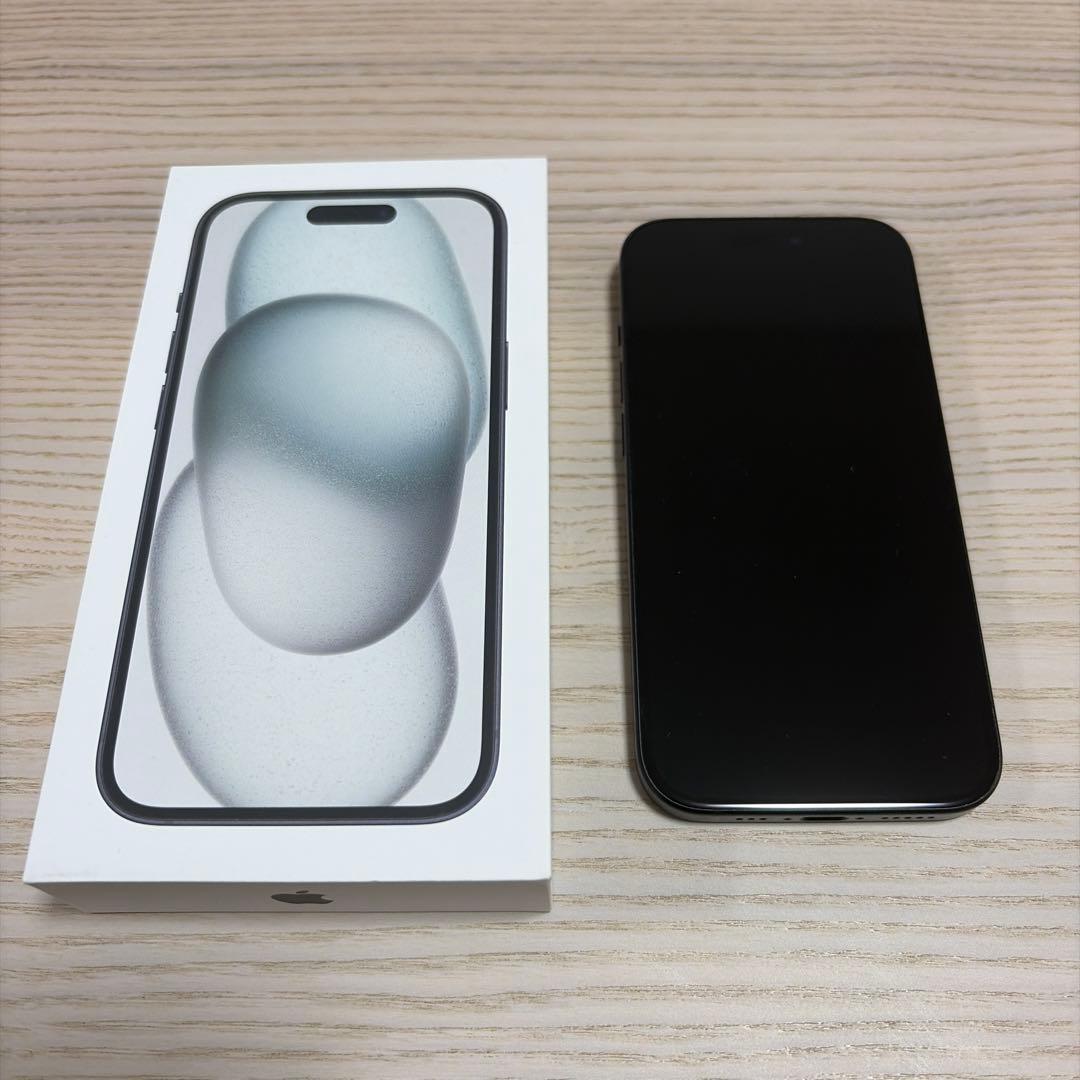 Apple iPhone15 ブラック 128GB