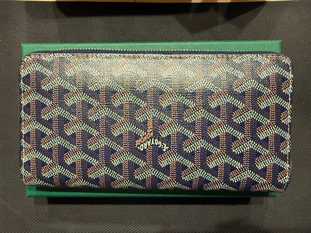 ヤ*ん様 GOYARD 長財布　ネイビー