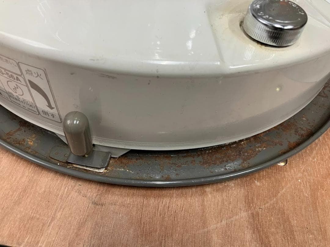 トヨトミ　石油ストーブ　KS-56A