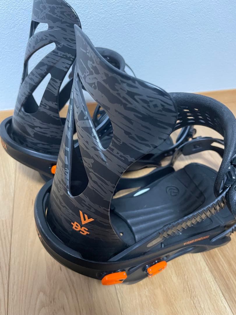 FLUX DS 17-18 スノーボードビンディングMサイズ