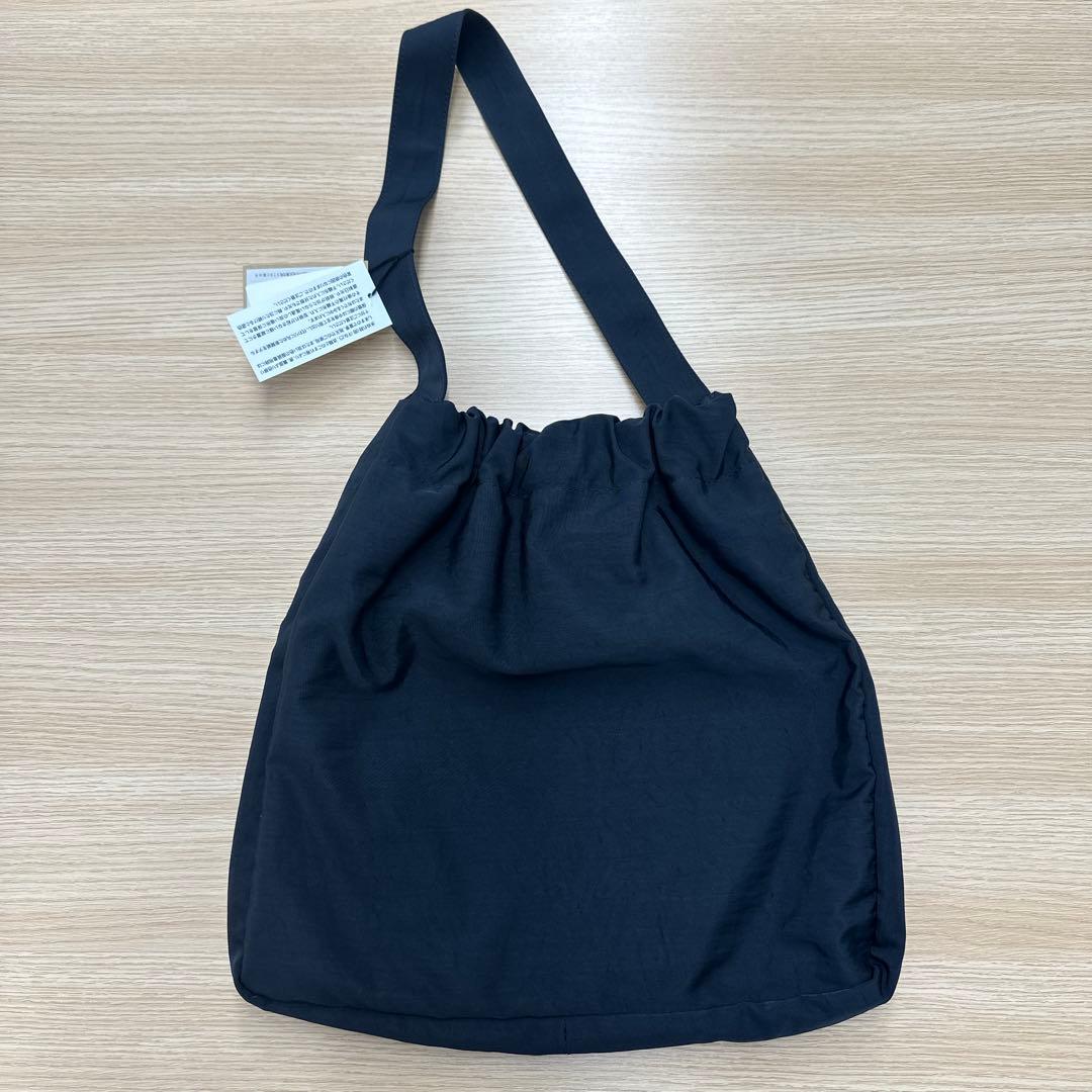 クレドランナイロンブラック　ショルダーバック新品・未使用品・タグ付き