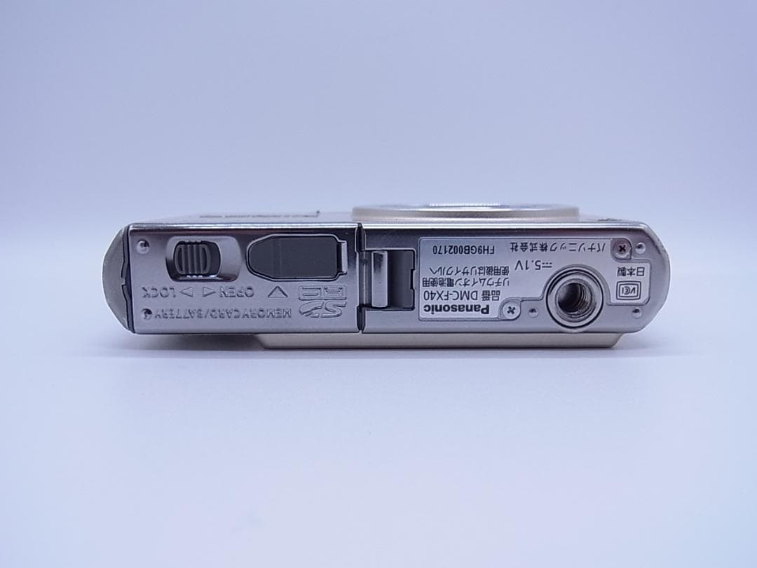 完動品 Panasonic パナソニック LUMIX DMC-FX40 ゴールド