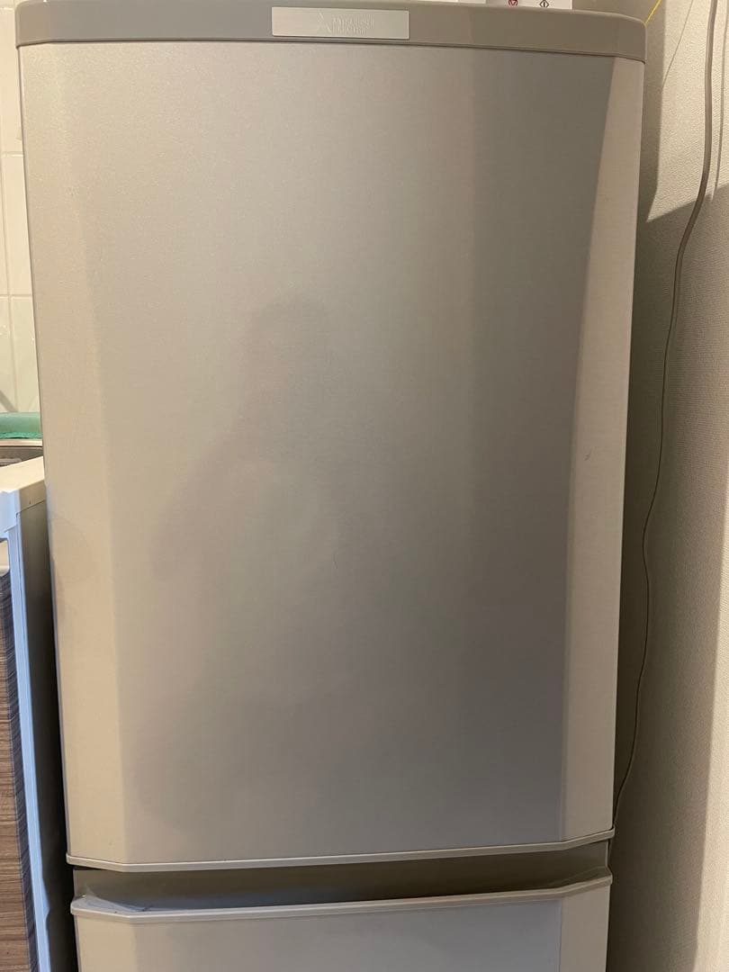 M790 美品 MITSUBISHI 146L 冷凍冷蔵庫 シルバー