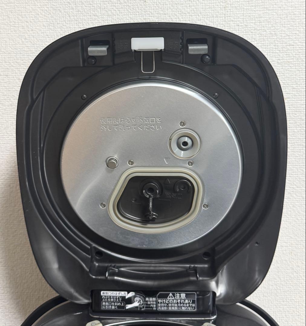 N*g様 【ジャンク】東芝TOSHIBA IH炊飯器 RC-18VXV 10合炊