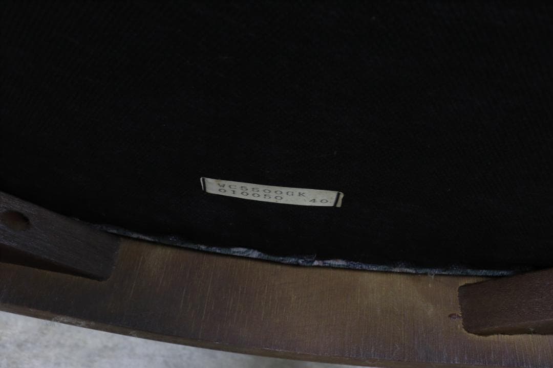 karimoku カリモク家具　コロニアル　一人用ソファ　肘掛椅子　WC55
