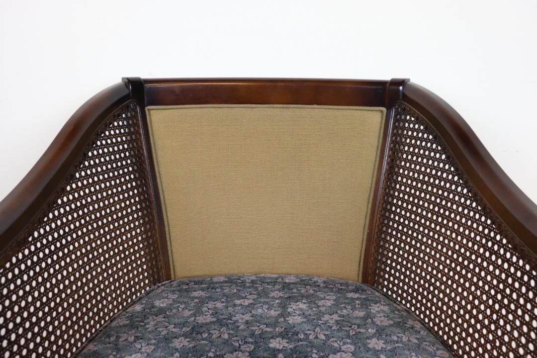 karimoku カリモク家具　コロニアル　一人用ソファ　肘掛椅子　WC55