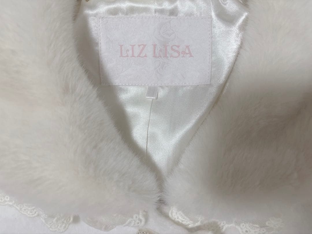LIZLISA ファーセーラーAラインコート