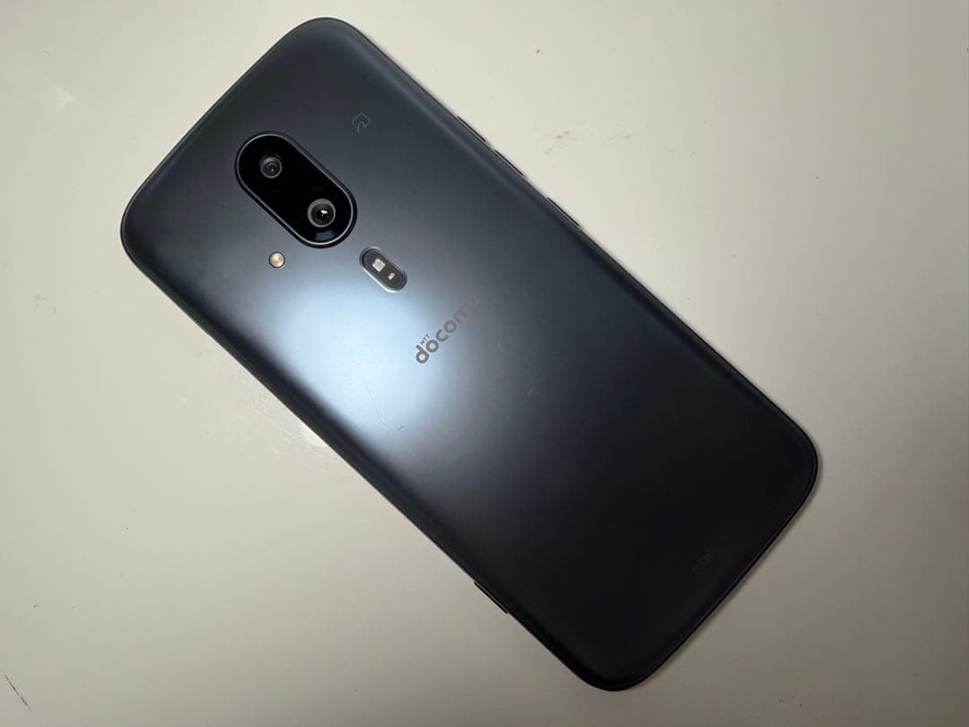 NTT docomo らくらくスマートフォン F-53E ネイビー