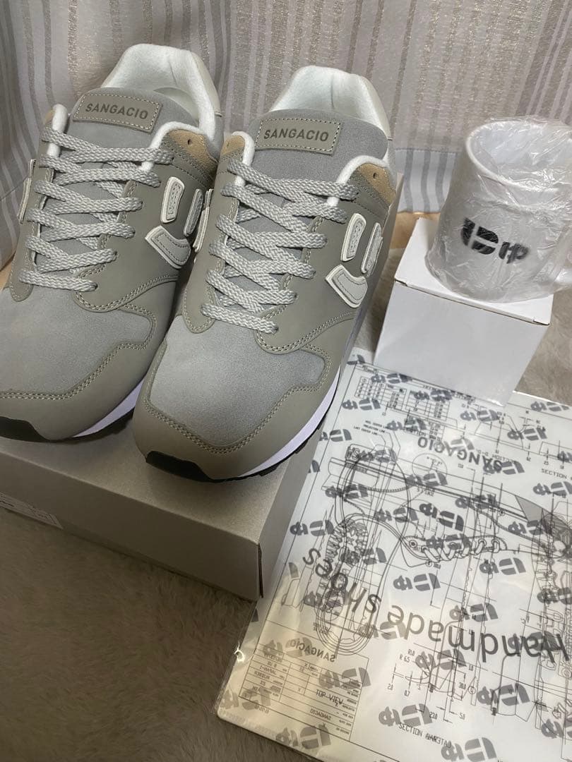 Sangacio スニーカー にゅ26.5cm クリアファイル　マグカップ　3点