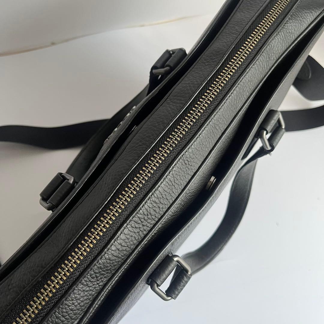 ✨️未使用級に近い✨️ coach ビジネスバッグ　ブリーフケース　レザー　　黒