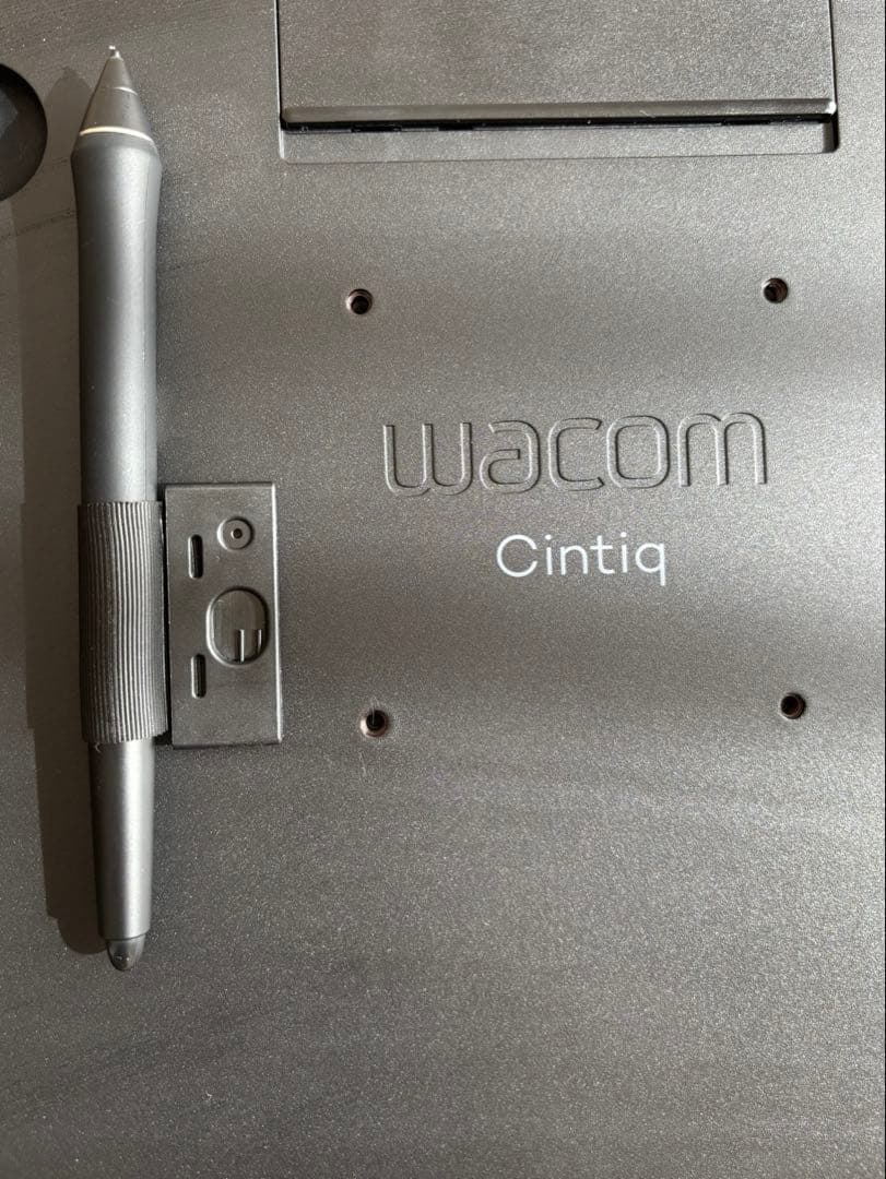 【美品】wacom Cintiq 16 (＋キャリングケース付き)