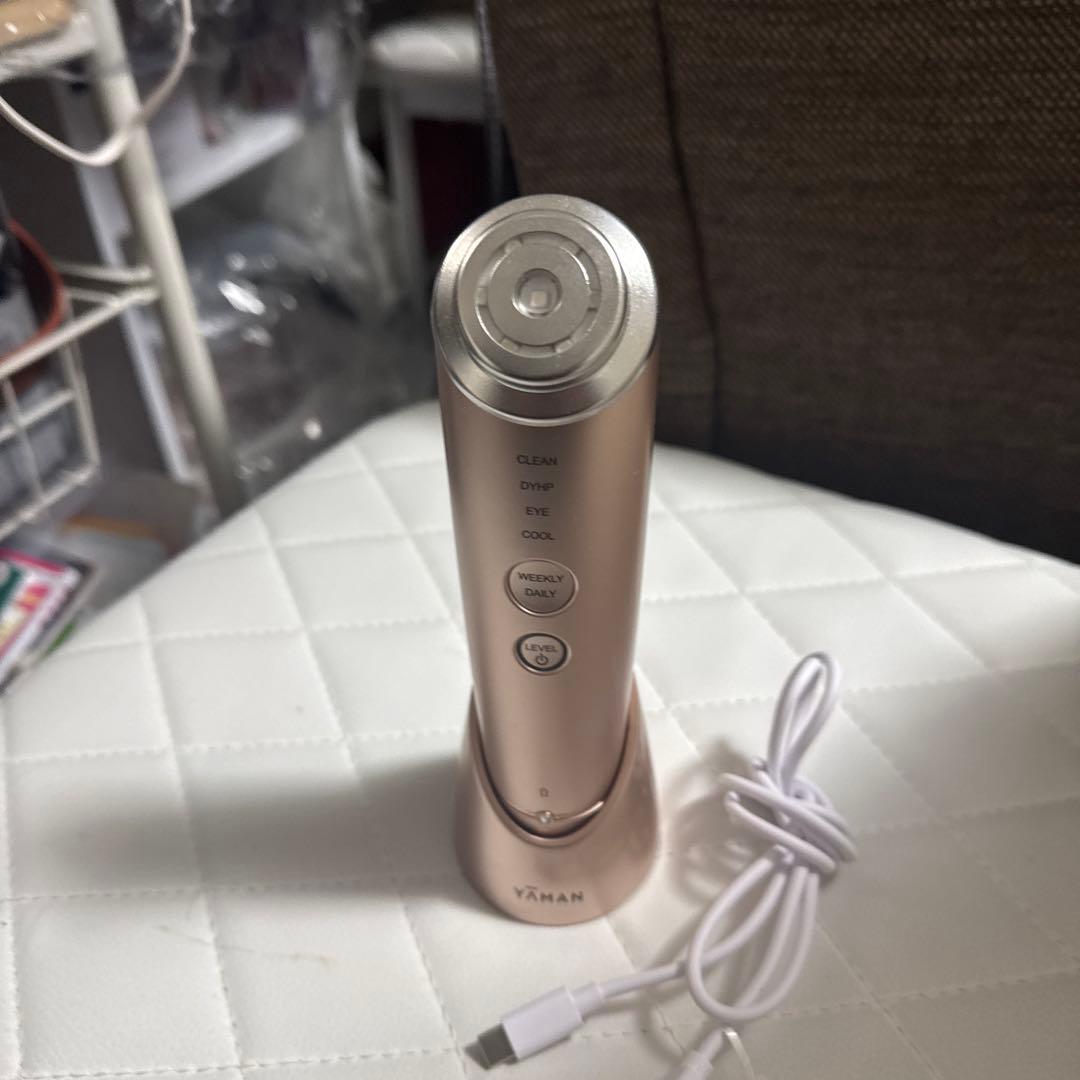 YAMAN 美顔器 ゴールド 充電スタンド付