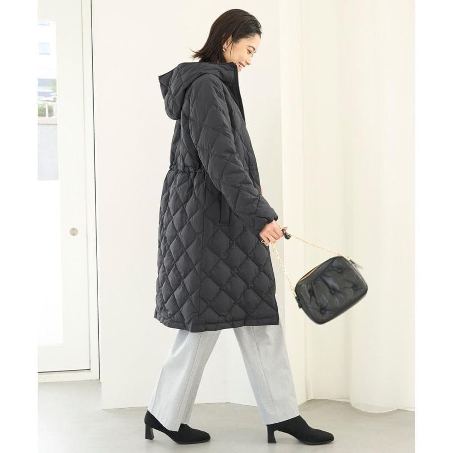 美品 VERYベストダウン大賞 TAION×UNFILO Aラインコート L紺